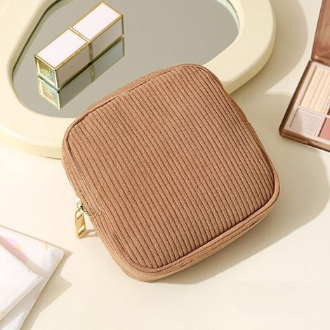 Lot de 2 étuis pour serviettes hygiéniques, tampons et culottes menstruelles, pochettes de rangement pour serviettes hygiéniques, coffret cadeau pour jeunes filles, marron (1/4)