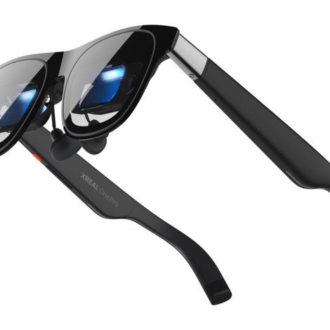 XREAL One Pro Occhiali AR Micro-OLED 1920x1080 120Hz 700 Nits 57° FOV 87g Nero (1/5)