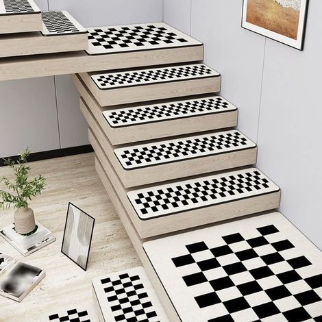 Tapis d'escalier antidérapants pour Animaux et Personnes âgées, Tapis d'escalier Amovibles, Tapis de Protection lavables pour Salle de Bain, Cuisine (5 pièces - 30 x 80 cm, Style D) (1/5)