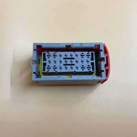 Wiring harness for automotive connector 1745051-2 with 24 pins (1/2)