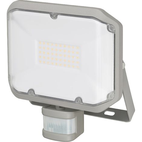 BRENNENSTUHL 1178030901 LED Strahler AL 3050 mit PIR Länge: 21,6 Breite: 5,2 Höh (1/5)