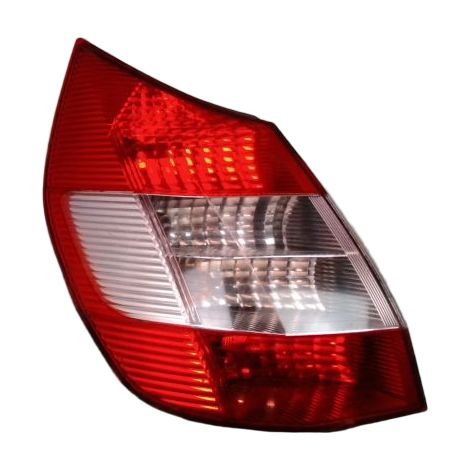 Feu Arriere Gauche  RENAULT Scenic Monosp. II Phase 1 2003-2006 [PRODUIT D'OCCASION]♻️8200127704