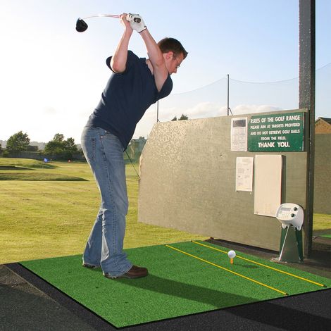Tapis de Frappe pour Entraînement de Golf avec Gazon Synthétique 2 Tees de golf 2 Bâtons d'Alignement Trous de Tee Pré-percés 152 x 117 cm (1/3)