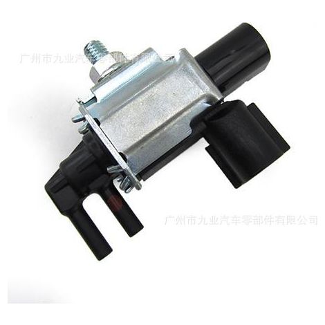 Solénoïde de contrôle d’émissions pour Mitsubishi L200, MR404682 / 8657A018 (1/4)