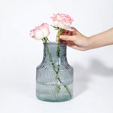 Vase à fleurs gris modèle 3