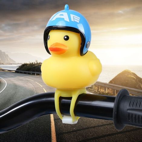 Simpatica anatra gialla con casco per decorare biciclette o motociclette. (1/4)