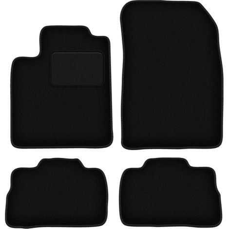 Tapis en velours noir pour : Suzuki Kizashi berline (2009-2014) (1/5)