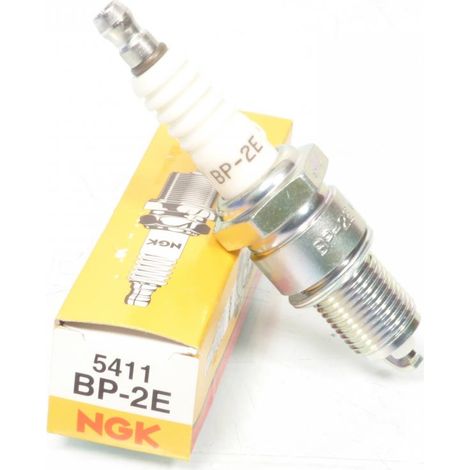 NGK-Zündkerze für Auto BP-2E / 5411, neu (1/2)