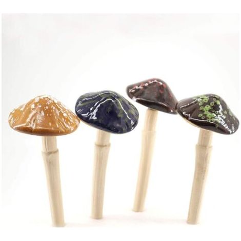 BUNTHAUS Champignons de Jardin en Céramique, 4 Pcs Fée Jardin Couleur Tinkling Toadstool, Champignons Céramique Pelouse Ornement en Pot Décoration pour DIY Dollhouse Potting Flowerpot Plant Statue