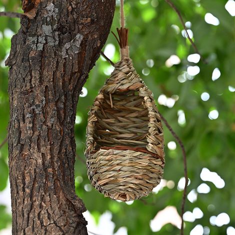 New straw-woven bird nest, handmade hibiscus grass birdcage, outdoor garden decoration, bird nest. (1/5)