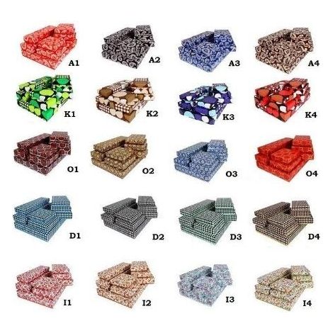 Flache Schachtel mit 8 Rosetten (Mix)