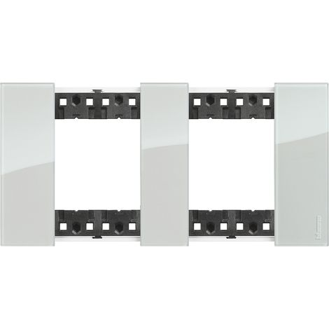 Living Now plaque nuit 2X2 modules 71V BTICINO BTKA4802M2DG