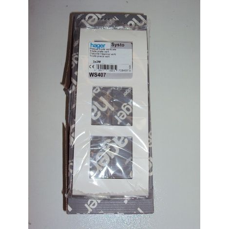 Hager – Plaque de finition 3 postes verticale entraxe 57mm blanche (3X2M) – Pour appareillage mural – WS407