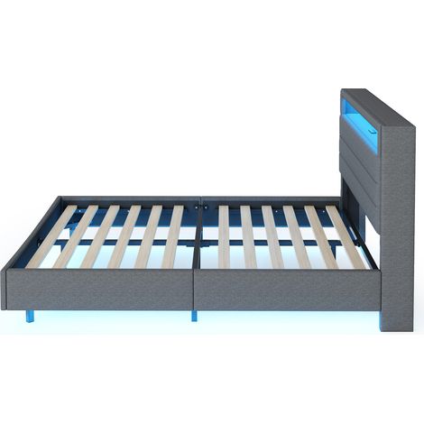 Letto matrimoniale capitonné 160x200 cm grigio con presa USB e LED, testiera sollevabile (1/5)