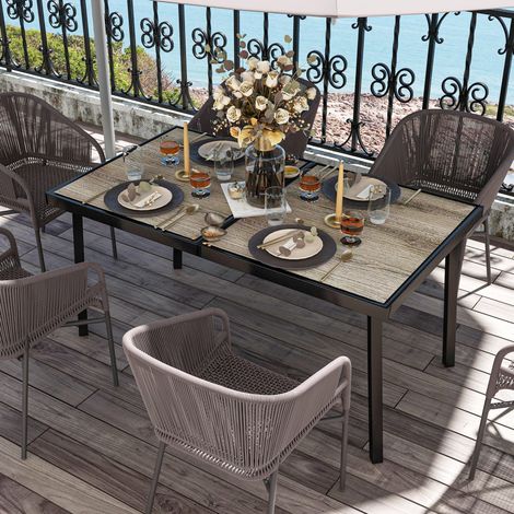 Table de jardin rectangulaire 6 places 145 x 85 cm aspect bois, plateau en plastique, structure acier grise pour terrasse et balcon, idéale pour repas d'été CHICFURN (1/5)