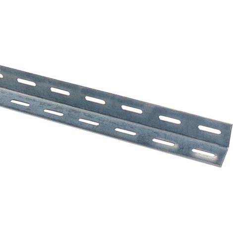 Cornière plate C38 galva 2m – Acier galvanisé 15/10 – Pour chantiers humides – PC38202Z – Bourg Industries (1/3)