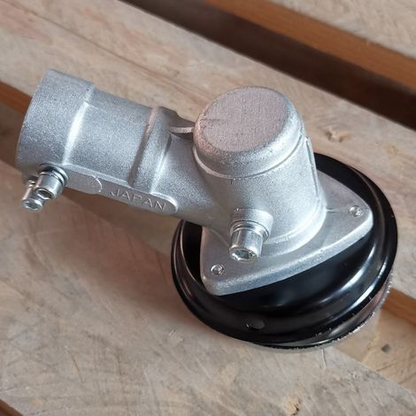 Boîte de vitesses à cannelures de 26 mm de diamètre, 9Tx8 mm, avec une cannelure à 9 dents sur l'arbre de sortie et un diamètre intérieur de 8 mm, adaptée aux débroussailleuses. (1/5)