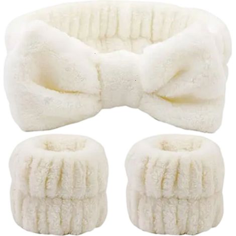 Ensemble de 6 pièces pour spa : bracelet, bandeau, élastique à cheveux et bracelet. (1/5)