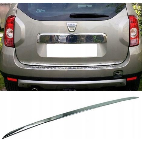 Dacia Duster - finiture cromate per il portellone posteriore (1/5)