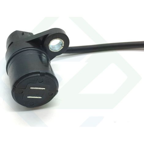 The 89545-60030 is a wheel speed sensor compatible with ABS systems in Lexus LX470 and Land Cruiser. (1/4)