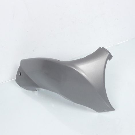 Sabot bas de caisse droit pour scooter Derbi 50 GP1 2006 à 2009 (1/4)