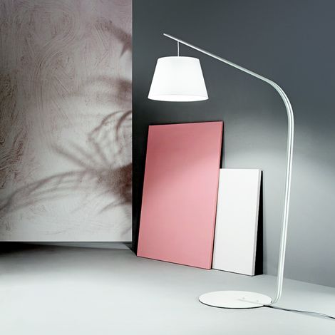 Piantana LIANA 128x200 cm con struttura in metallo Bianco e paralume in pvc (1/2)