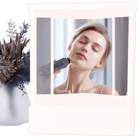 Pas un miroir inversé vrai , de coiffeur , beauté , soins personnels , salon , stylisme pour le maqu (1/5)