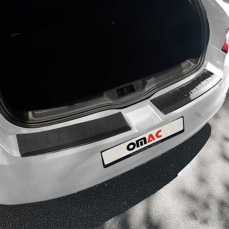 OMAC Ladekantenschutz Stoßstangenschutz für Renault Megane IV Schrägheck 2016-2022 – Echt Carbon (1/5)