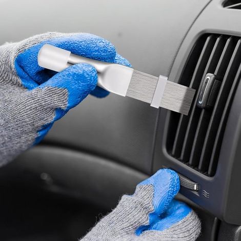 Set per la pulizia delle alette del condizionatore con spazzole in plastica e acciaio inossidabile (1/4)