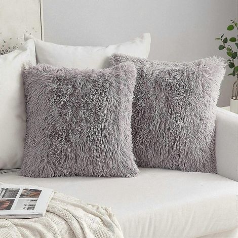 Lot de 2 housses de coussin souples en fausse fourrure d'agneau à poils longs, style peau de mouton, pour canapé. (1/5)