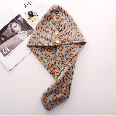 Set aus 3 Haartüchern aus Mikrofaser mit Leopardenmuster, ultra-absorbierenden, gedrehten Haarhauben, Trockentüchern zum schnellen Trocknen der Haare. (1/5)