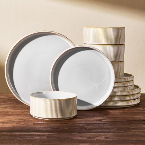 Star service de table 4, blanc cappuccino  Service de vaisselle, assiettes à dessert et bols à pâtes, anti-rayures, compatible avec le micro-ondes et le lave-vaisselle (1/5)