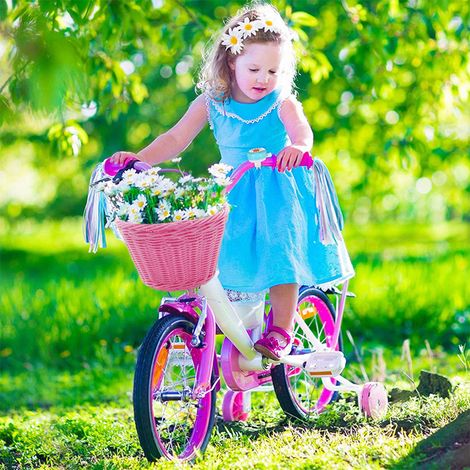 Panier avant de vélo pour enfants, suspendu en rotin PP tissé avec ceintures réglables (1/5)