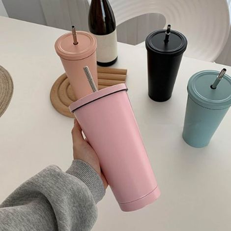 Tasse à café isotherme de 750 ml en acier inoxydable avec couvercle et paille, idéale pour les voyages, la maison, le camping et le bureau (noir). (1/5)