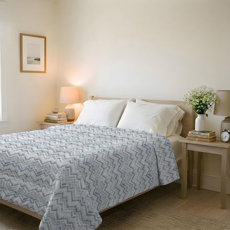 Couvre-lit matelassé d’été Ligne Basic en Microfibre Douce imprimée – Couette Printemps-été mi-Saison – Jakarta, Double 250x240 cm (1/5)