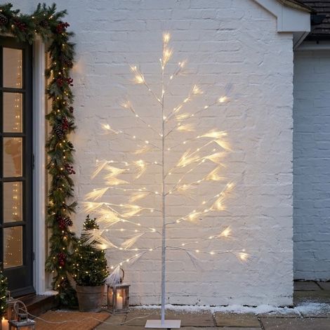 6ft Feather Pine Light Up Christmas Tree (1/2)