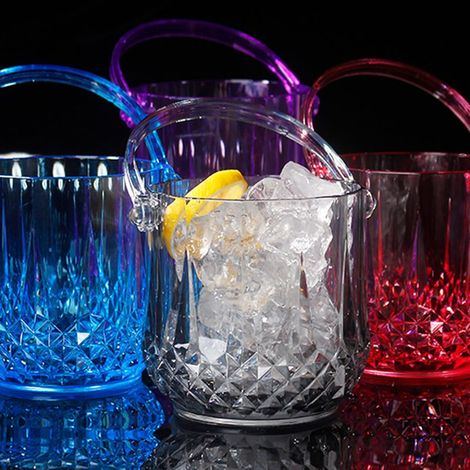 Durchsichtiger Acryl-Eiskübel mit Rautenmuster und Griff, ideal für Karaoke. (1/5)
