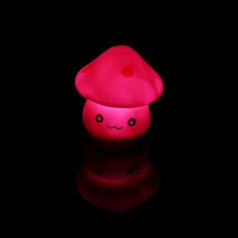 1 pc champignon lampe mignon Mini doux changement de couleur LED veilleuses bébé dormir chambre décoration lumineux jouet cadeau (1/2)