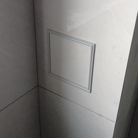 Panneau d'accès amovible pour salle de bain, dissimulé carrelage (1/5)