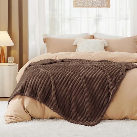 Couverture polaire gris givré 120x200 cm pour canapé, douce et confortable pour femme, petite couverture mignonne pour jeune femme (1/5)