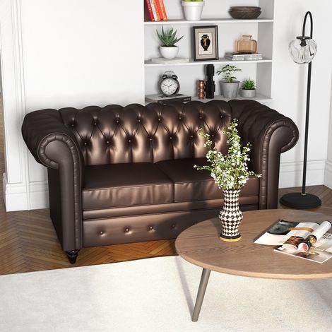 Canapé deux places Chesterfield en similicuir marron, structure bois et métal, coussin déhoussable, 160x84x80 cm (1/5)
