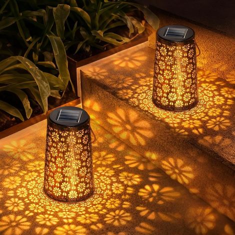 Lanterna solare da esterno, luce solare da giardino in metallo a 2 LED, decorazione per esterni, luce solare da esterno impermeabile, adatta per patii e balconi. (1/5)