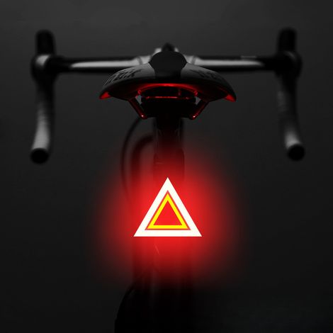 Fanale posteriore a LED ricaricabile per bicicletta, adatto per la guida notturna, fanale posteriore retrò, luce di segnalazione luminosa a forma di cuore per bicicletta, 5 modalità, luce triangolare. (1/3)