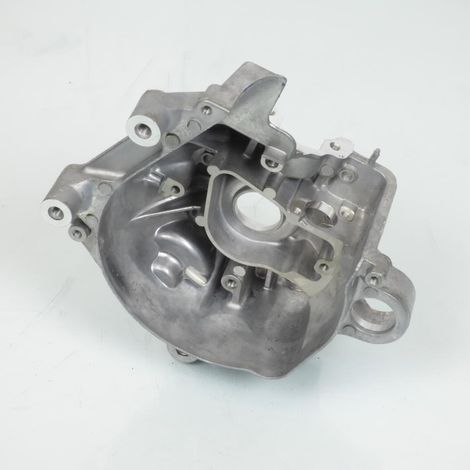 Demi carter moteur droit P2R pour scooter MBK 50 Stunt Avant 2020 (1/5)