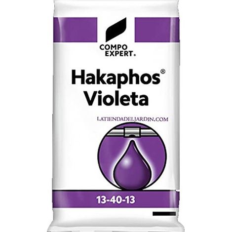 Concime Hakaphos viola 13-40-13, sacco da 25 Kg, per allegare il fiore sull'albero