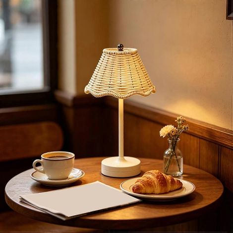 Lampe de table sans fil RUIYUE en rotin style bohème, lampe de bureau avec abat-jour en osier de 3 couleurs - Veilleuse en osier à luminosité réglable pour la décoration, pour la chambre à coucher ou (1/5)
