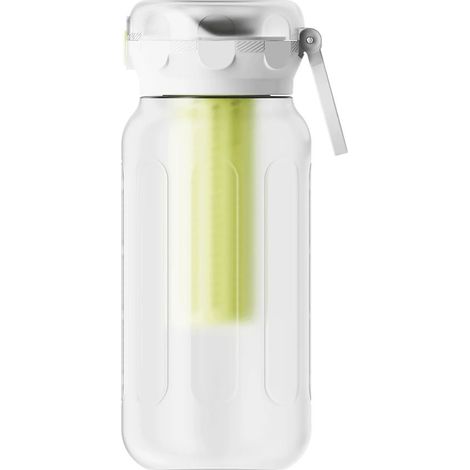 La Xiaomi Sport Water Bottle es una botella deportiva de 1 litro fabricada en Tritan seguro, resistente a impactos y temperaturas extremas. Incluye si