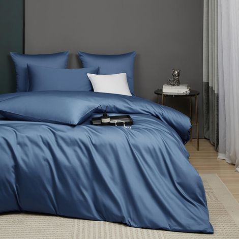 Parure de lit rafraîchissante en satin de coton mako - 220 x 240 cm - Bleu - Motif lisse - Respirant - Doux et infroissable - Housse de couette unie et 2 taies d'oreiller de 80 x 80 cm (1/5)