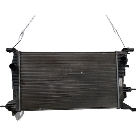 [PRODUIT D'OCCASION] Radiateur RENAULT Megane III 2008- ♻️ Ref Oe. 214105378r - Garantie à vie (1/4)