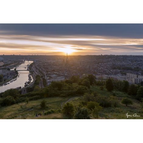 Tableau sur toile crépuscule Rouen 45x65 cm - Impression sur Toile Murale Décorative - Image imprimée en HD sur Toile - Toile sur Châssis en Bois FSC - Fabriqué en France